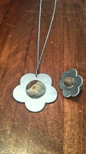 SET7 RING & PENDANT SET Metal & Wood - Flower 